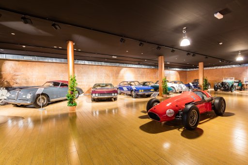 Autoatelier_Riverside-Hotel.jpg